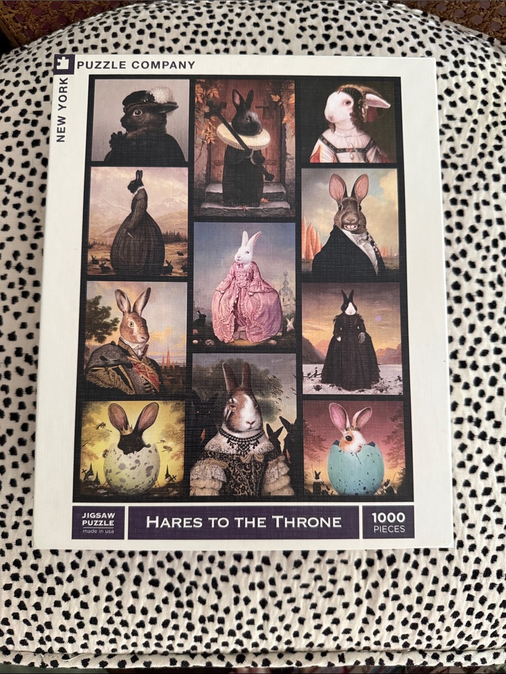 "Hares to the Throne" 1000-Piece Jigsaw Puzzle